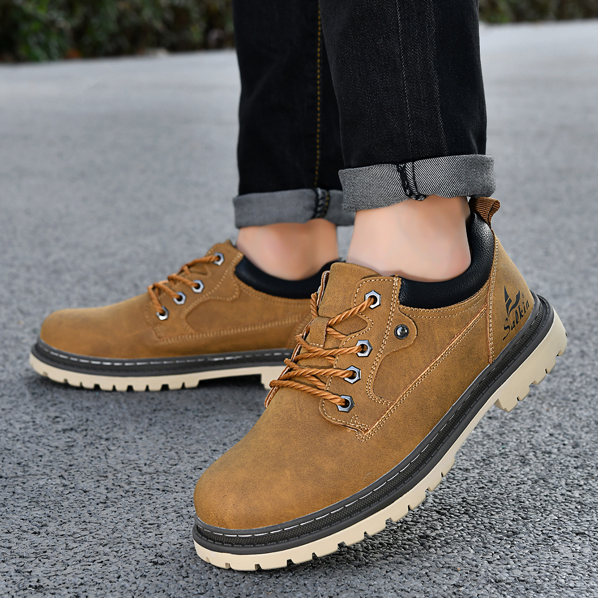 British-style Work Boots For Trendy Men - Image 5